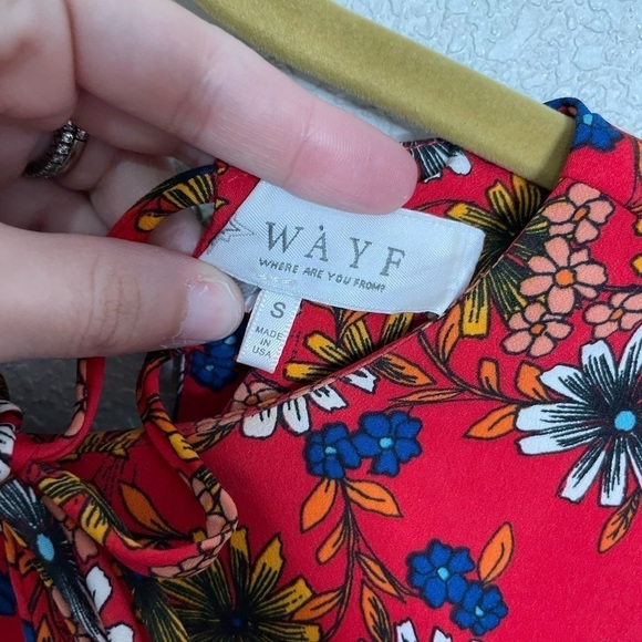 Wayf Red Daisy Floral Flute Flare Sleeve Boho Dress Tie Back Small - Picture 4 of 7